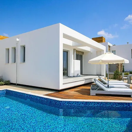 Aqua Villa *